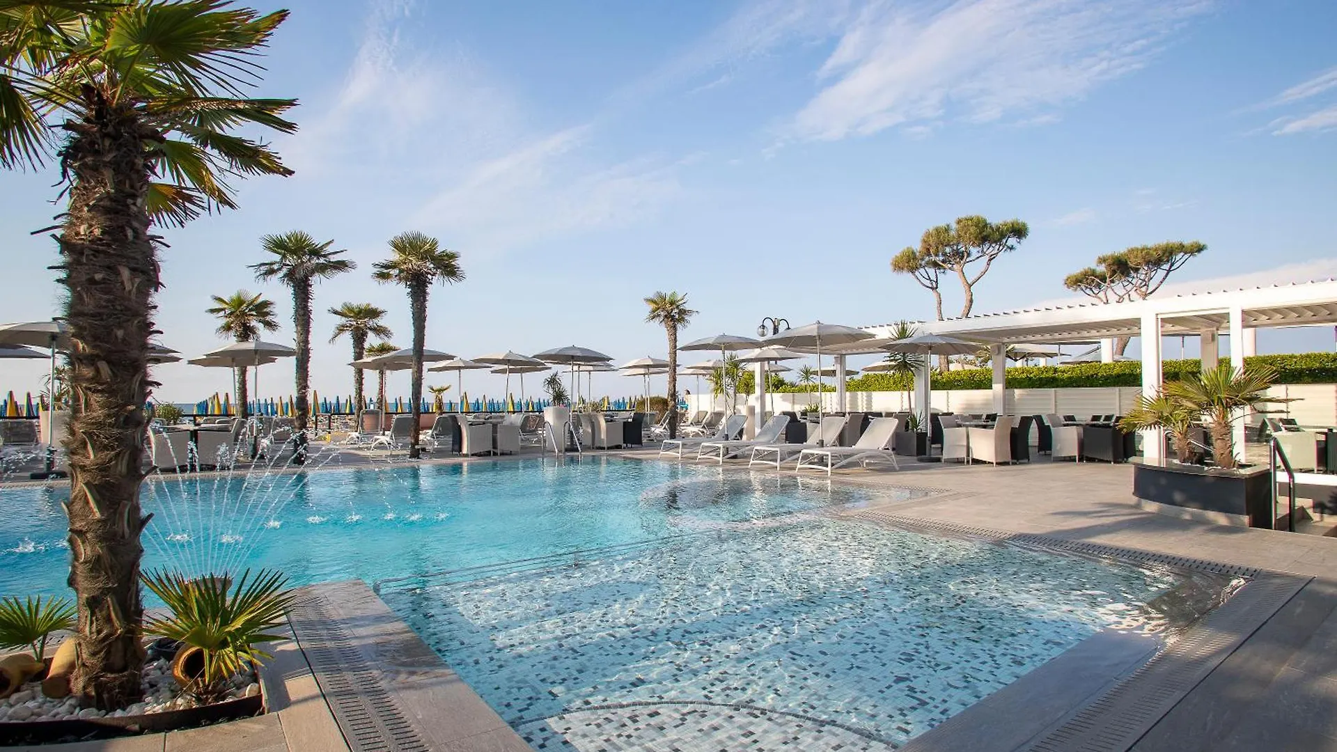 Hotel Sayonara Lido di Jesolo 4*,  Italien